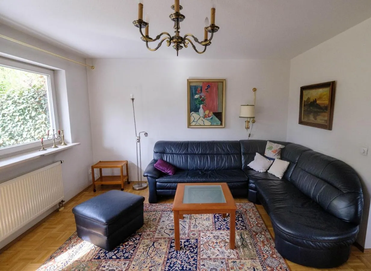 Holiday home Ganzes Haus Mobliert Mu-Lerchenau Villa Munich Germany