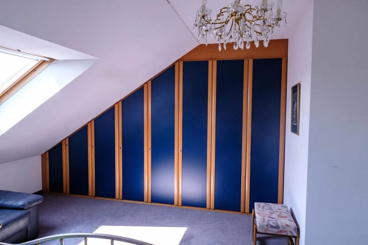 Ganzes Haus Mobliert Mu-Lerchenau Villa Munich Holiday home