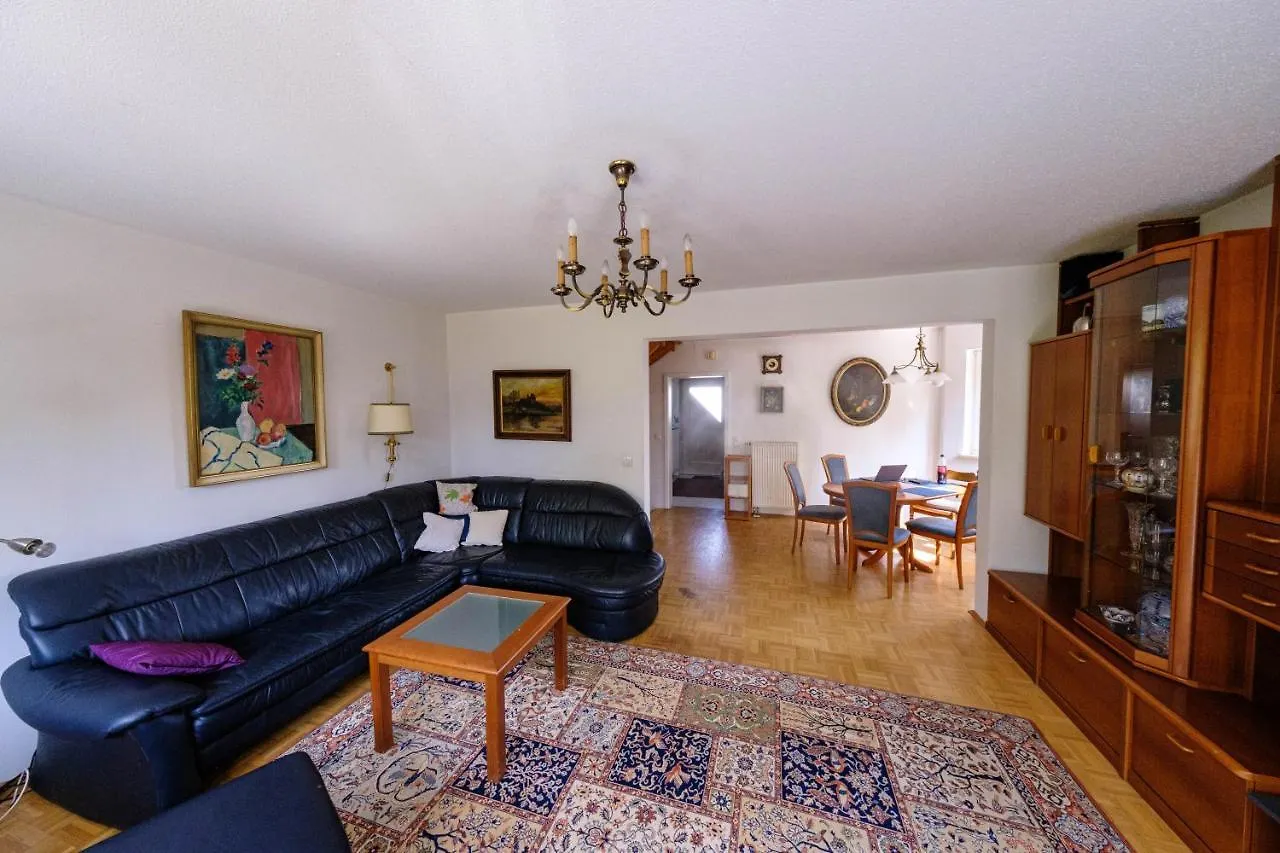 Ganzes Haus Mobliert Mu-Lerchenau Villa Munich