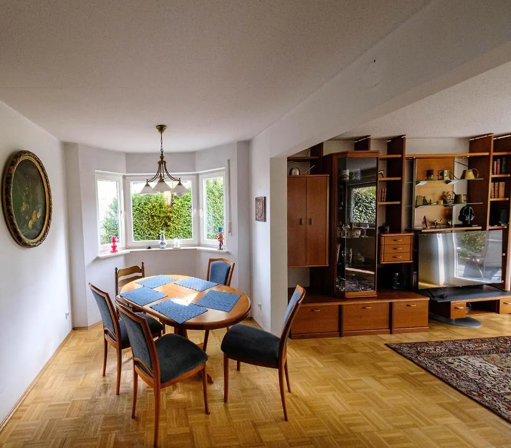 Ganzes Haus Mobliert Mu-Lerchenau Villa Munich 0*,  Germany